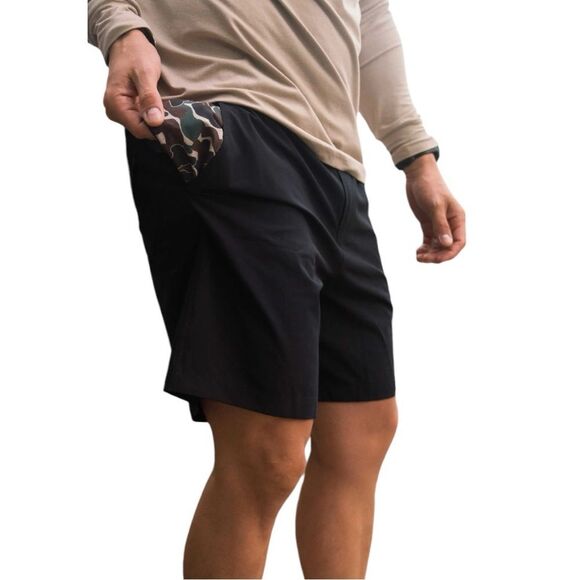 Burlebo Other - Burlebo Matte Black Throwback Camo Pocket Everyday Flat Front Shorts